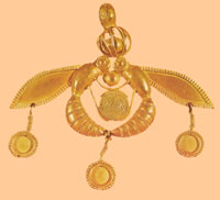 bee pendant