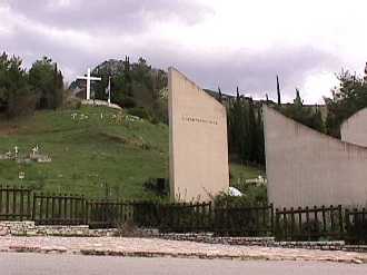 war dead memorial