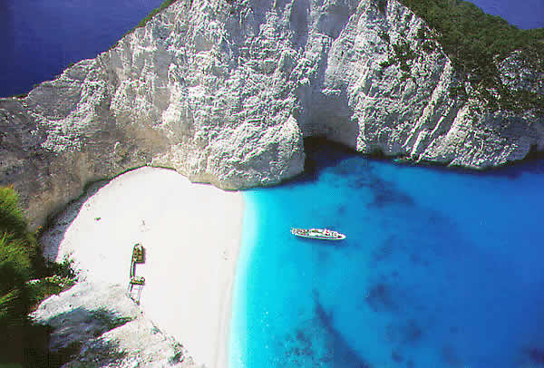 beach with smugglers ship wreck