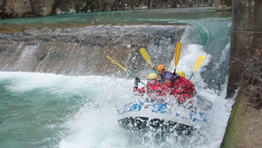 rafting paddling Greece 